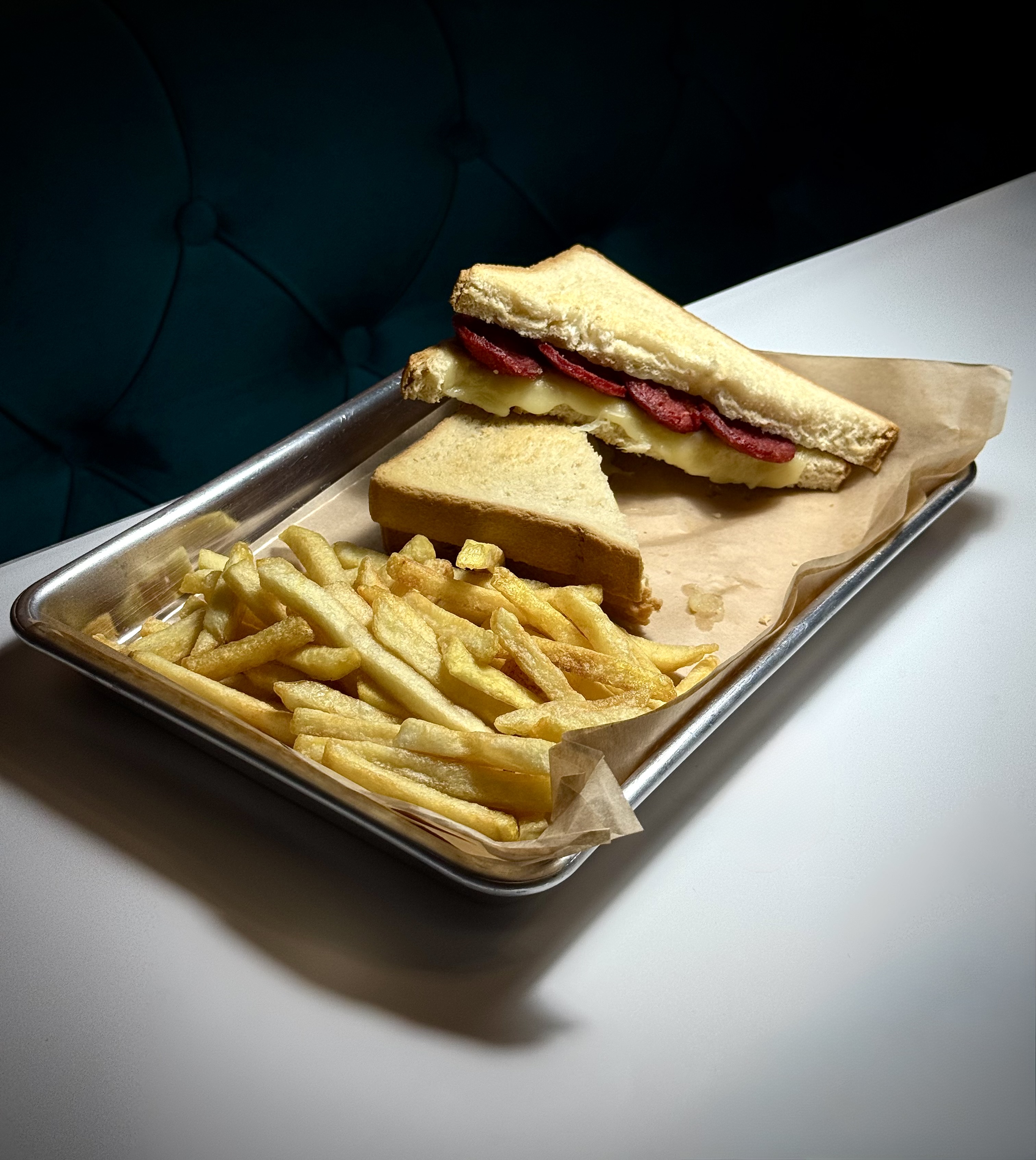 Sucuklu Tost